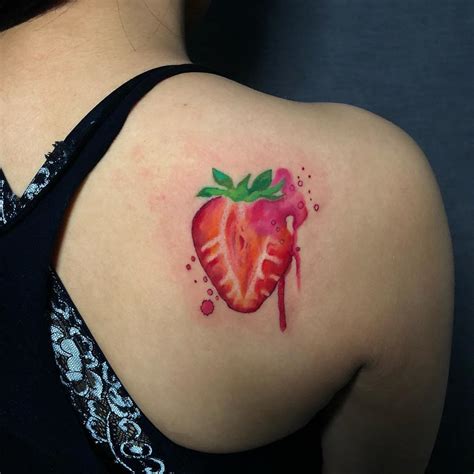 tatuajes de fresas|Tatuajes de fresas